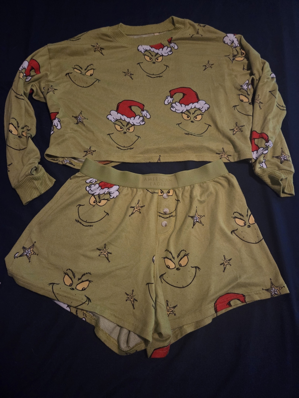 American Eagle Outfitters Kids Grinch Green Holiday Pajama Set